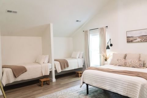 Timber Cove Rentals four-bedroom family cabin in Hocking Hills